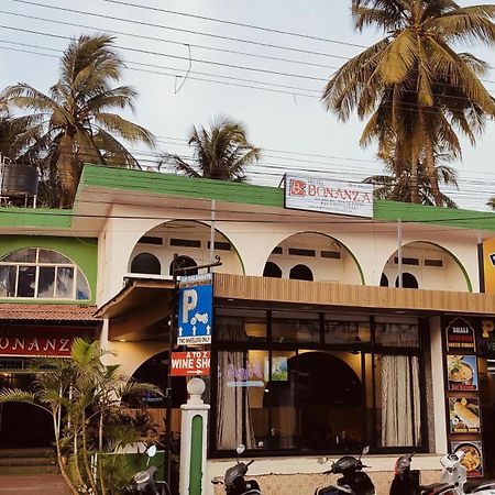 Hotel Bonanza Baga Exterior foto